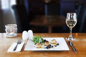 The Fishbourne - Isle of Wight