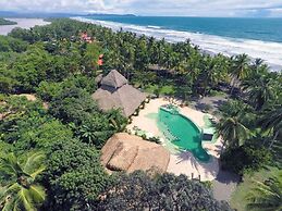 Clandestino Beach