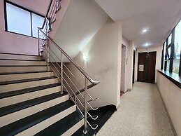 Hotel Lee International