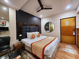 Hotel Lee International