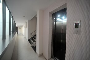 Hotel Lee International