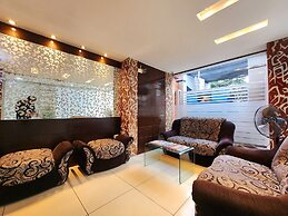 Hotel Lee International