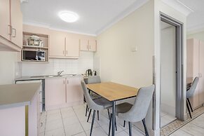 Nelson Towers Motel & Apartments