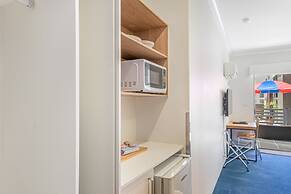 Nelson Towers Motel & Apartments