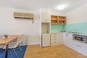 Nelson Towers Motel & Apartments