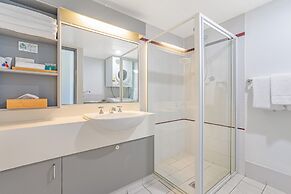 Nelson Towers Motel & Apartments