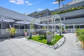 Nelson Towers Motel & Apartments