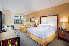 Cape Rey Carlsbad Beach, a Hilton Resort & Spa