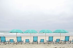 Cape Rey Carlsbad Beach, a Hilton Resort & Spa