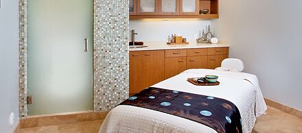 Cape Rey Carlsbad Beach, a Hilton Resort & Spa