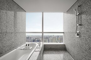 InterContinental Hanoi Landmark72 by IHG