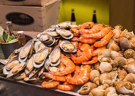 InterContinental Hanoi Landmark72 by IHG