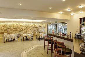 Indigo Mare Hotel Apartments