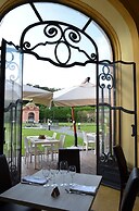 Villa Signorini Events & Hotel