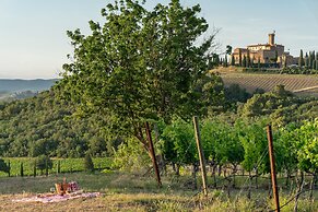 Castello Banfi - Il Borgo