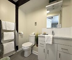 Thatched Cottage Hotel