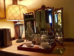 Thatched Cottage Hotel