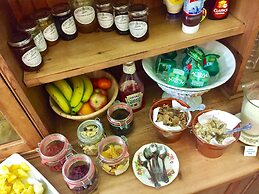 Thatched Cottage Hotel