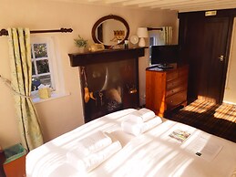 Thatched Cottage Hotel