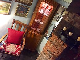 Thatched Cottage Hotel