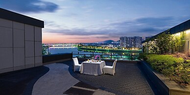 Crowne Plaza Huangshan Yucheng by IHG