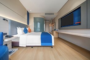 Holiday Inn Express Chongqing Guanyinqiao by IHG