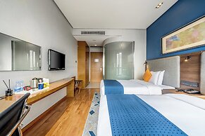 Holiday Inn Express Chongqing Guanyinqiao by IHG
