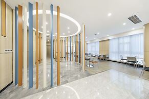 Holiday Inn Express Chongqing Guanyinqiao by IHG