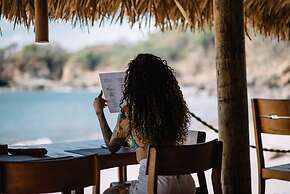 Aqua Oceanfront Hotel Resort