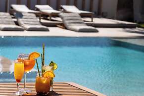 Louis Studios Hotel