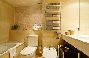 Inside Barcelona Apartments Mercat