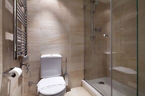 Inside Barcelona Apartments Mercat