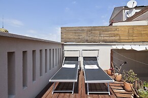 Inside Barcelona Apartments Mercat