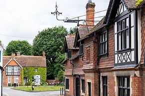 The Crown & Horns