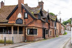The Crown & Horns