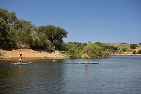 Herdade Da Cortesia Hotel