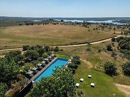 Herdade Da Cortesia Hotel