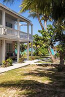 Pelican Beach Hotel