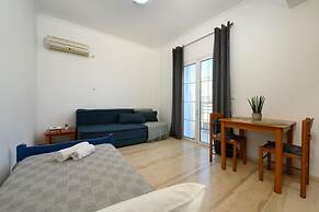 Aquarius Beach Eco-Hotel