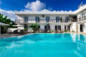 Aquarius Beach Eco-Hotel