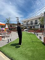 Aquarius Beach Eco-Hotel