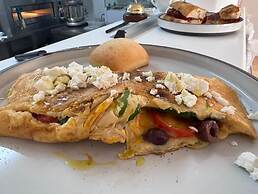 Aquarius Beach Eco-Hotel