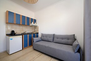 Aquarius Beach Eco-Hotel