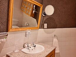 Washington Central Hotel and Sleepwell Inn