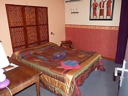 Ad Cyber Hotel
