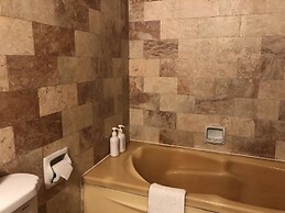 Holiday Saipan Hotel