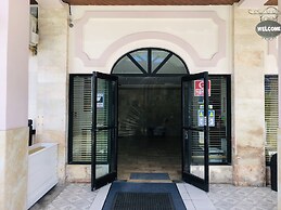 Holiday Saipan Hotel