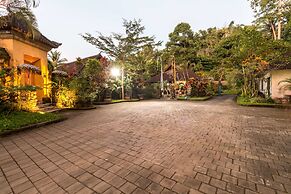 Villa Taman di Blayu