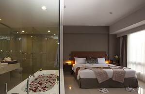 Ananta Legian Hotel
