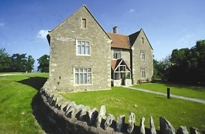 Thornbury Lodge